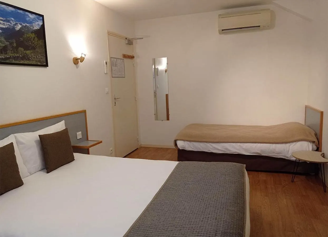Hôtel de la Gare Pierrefitte-Nestalas Hotel